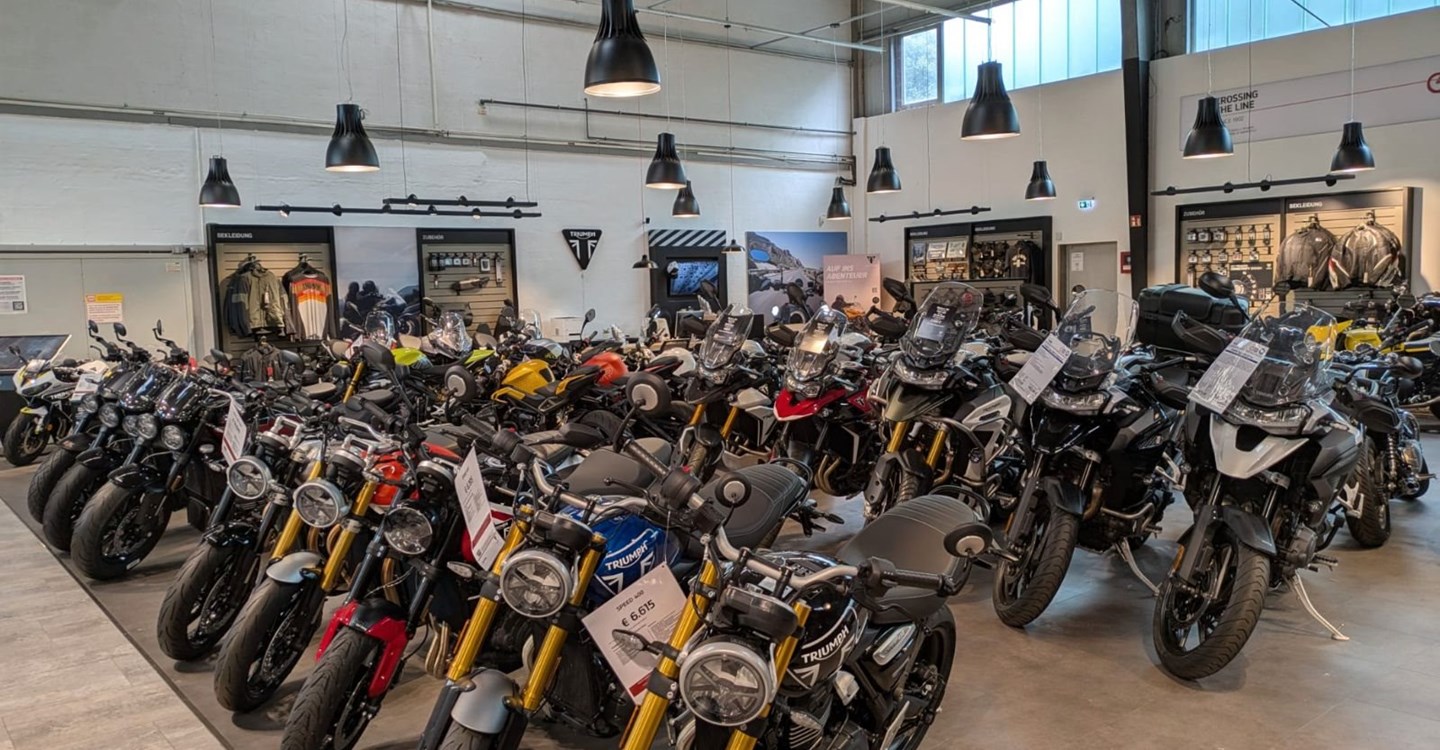 Zum Vergrößern bitte anklicken! Angebot Triumph Tiger 1200 GT PRO