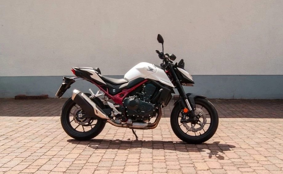 Offer Honda CB750 Hornet Bild 1: Offer Honda CB750 Hornet