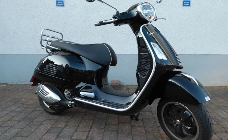 Offer Vespa GTS 300 hpe Bild 1: Offer Vespa GTS 300 hpe