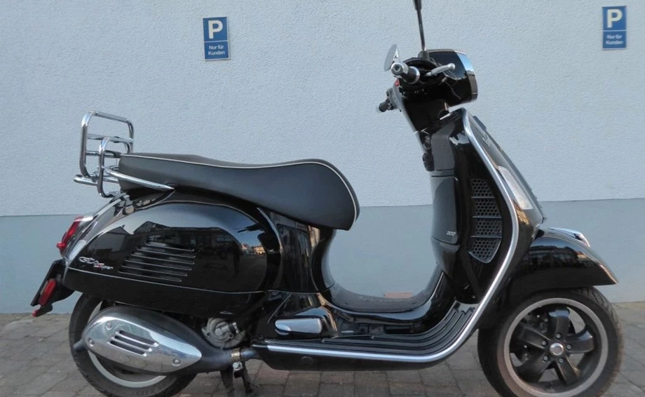 Offer Vespa GTS 300 hpe Bild 4: Offer Vespa GTS 300 hpe