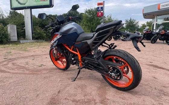 Neufahrzeug KTM 390 Duke - Bild 3