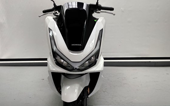 Gebrauchtmotorrad Honda PCX125 - Bild 6