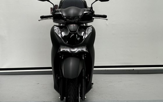 Gebrauchtmotorrad Honda SH125i - Bild 7