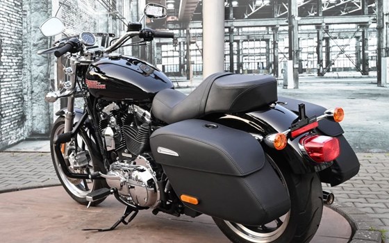 Gebrauchtmotorrad Harley-Davidson Sportster XL 1200T SuperLow - Bild 9