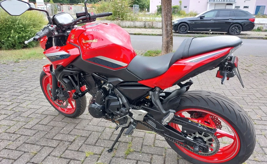 Angebot Kawasaki Z650 50th Anniversary Bild 10: Angebot Kawasaki Z650 50th Anniversary