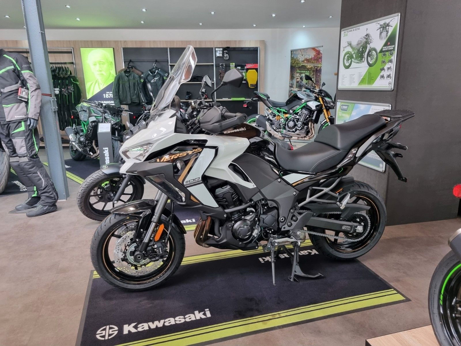Kawasaki Versys 1100 SE