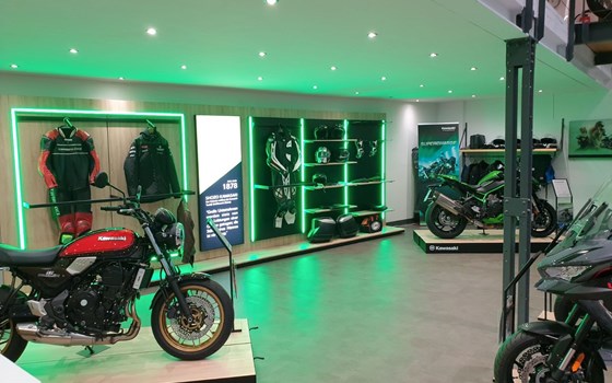 Gebrauchtmotorrad Kawasaki Ninja 7 Hybrid - Bild 2