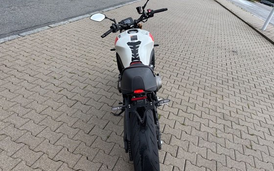 Gebrauchtmotorrad Yamaha XSR900 - Bild 8