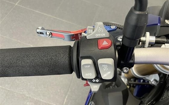 Gebrauchtmotorrad BMW S 1000 R - Bild 9