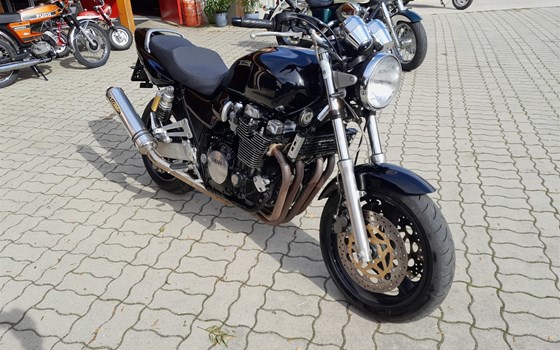 Gebrauchtmotorrad Yamaha XJR 1200 - Bild 2 Gebrauchtmotorrad Yamaha XJR 1200 - Bild 2