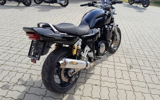 Gebrauchtmotorrad Yamaha XJR 1200 - Bild 3 Gebrauchtmotorrad Yamaha XJR 1200 - Bild 3