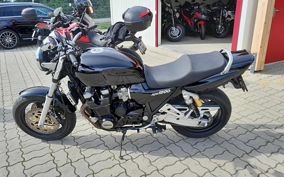 Gebrauchtmotorrad Yamaha XJR 1200 - Bild 4 Gebrauchtmotorrad Yamaha XJR 1200 - Bild 4