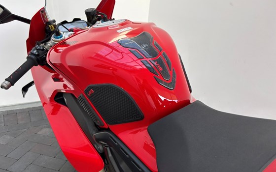 Gebrauchtmotorrad Ducati Panigale V4 S - Bild 3