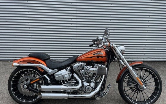 Gebrauchtmotorrad Harley-Davidson CVO Breakout FXSBSE - Bild 2 Gebrauchtmotorrad Harley-Davidson CVO Breakout FXSBSE - Bild 2