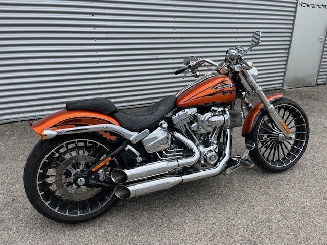 Harley-Davidson CVO Breakout FXSBSE (Hard Candy Sedona Sand & Blaze Orange) - Bild 7