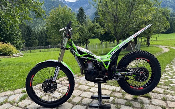 Gebrauchtmotorrad Vertigo Nitro Works 300 - Bild 2 Gebrauchtmotorrad Vertigo Nitro Works 300 - Bild 2