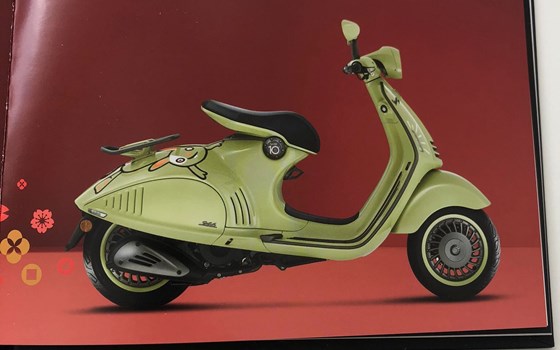 Neufahrzeug Vespa 946 10° Anniversario - Bild 5 Neufahrzeug Vespa 946 10° Anniversario - Bild 5