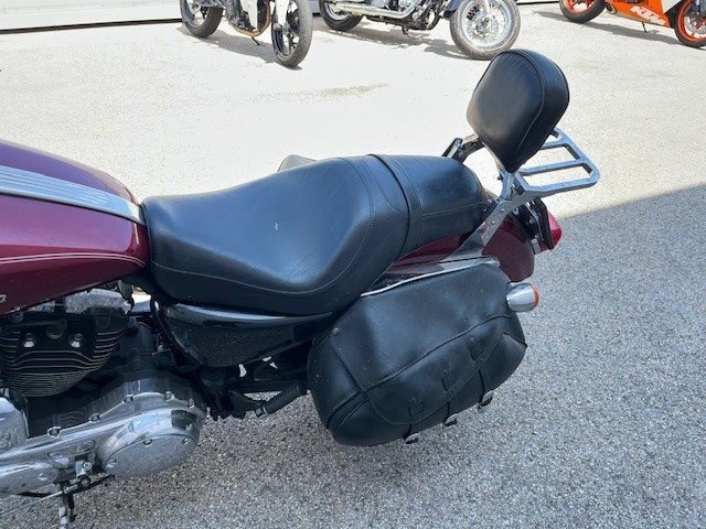 Harley-Davidson Sportster XL 1200C Custom (Lava Red Sunglo) - Bild 10