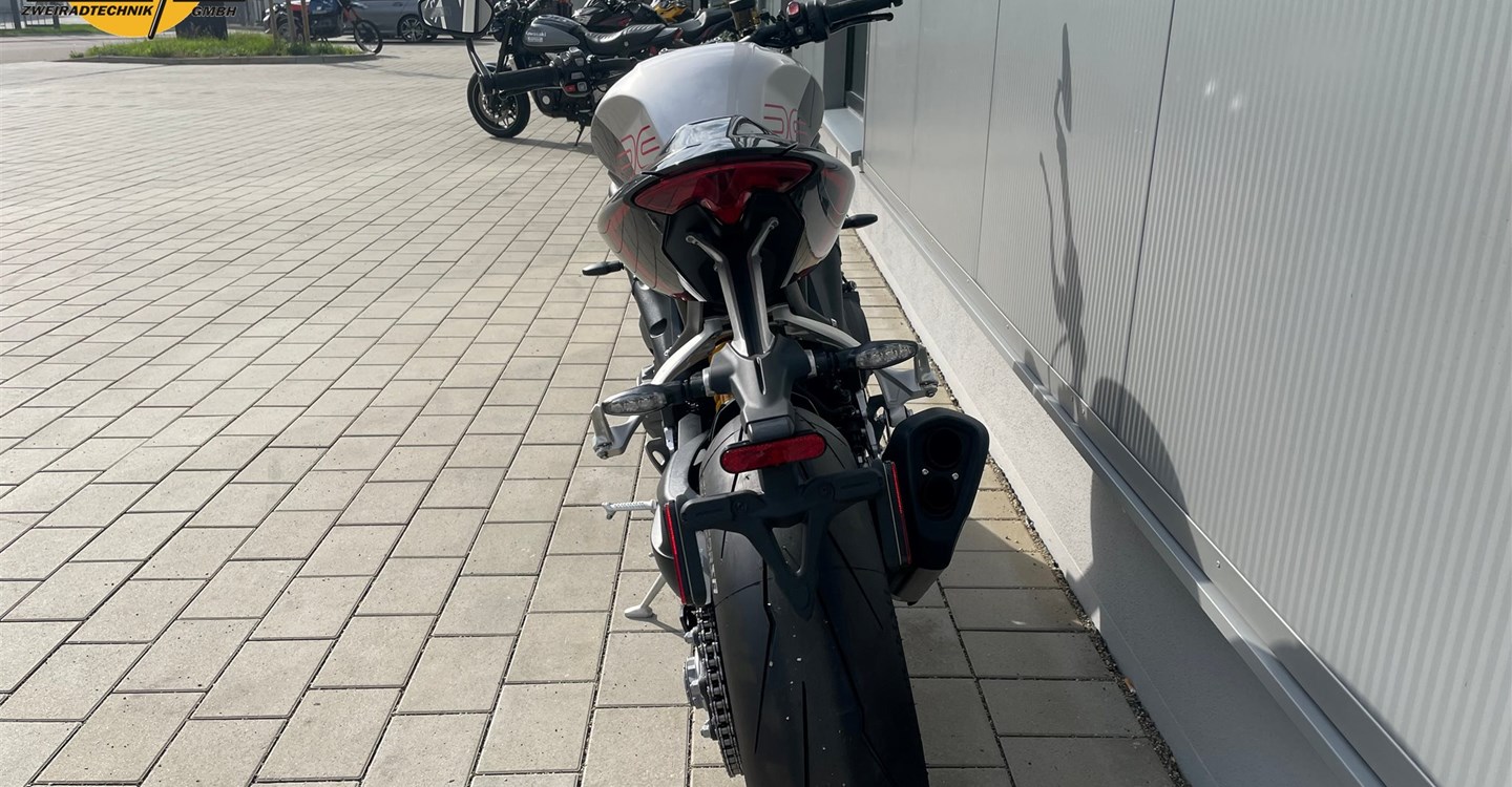 Angebot Triumph Speed Triple 1200 RS