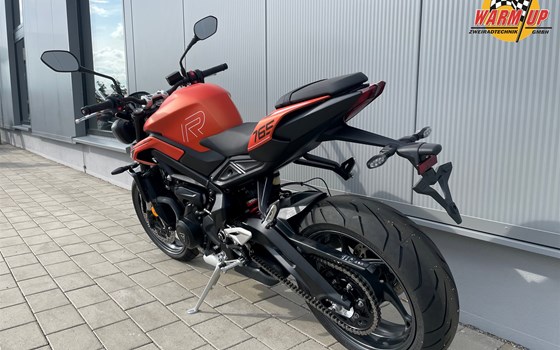 Gebrauchtmotorrad Triumph Street Triple 765 R - Bild 11