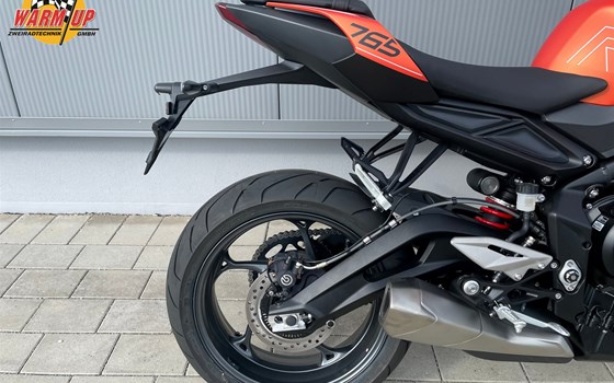 Gebrauchtmotorrad Triumph Street Triple 765 R - Bild 4