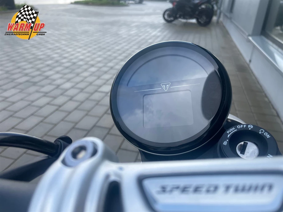 Angebot Triumph Speed Twin 1200 Bild 7: Angebot Triumph Speed Twin 1200