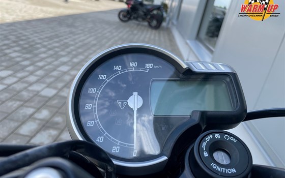 Neufahrzeug Triumph Speed 400 - Bild 7