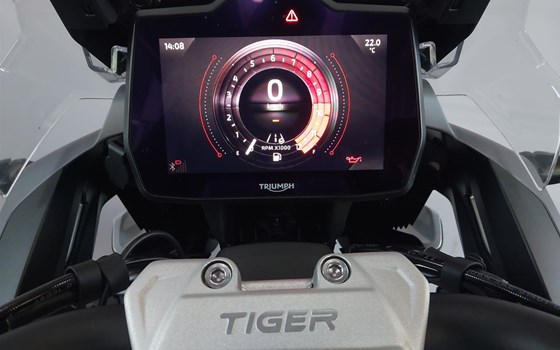 Gebrauchtmotorrad Triumph Tiger 1200 GT PRO - Bild 8 Gebrauchtmotorrad Triumph Tiger 1200 GT PRO - Bild 8