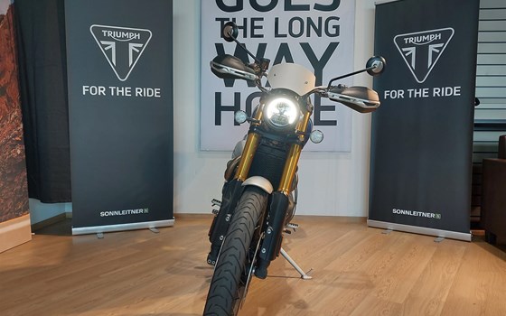 Gebrauchtmotorrad Triumph Scrambler 1200 XE - Bild 3 Gebrauchtmotorrad Triumph Scrambler 1200 XE - Bild 3