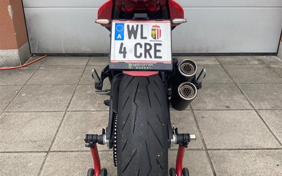 Gebrauchtmotorrad Ducati Monster + - Bild 3 Gebrauchtmotorrad Ducati Monster + - Bild 3