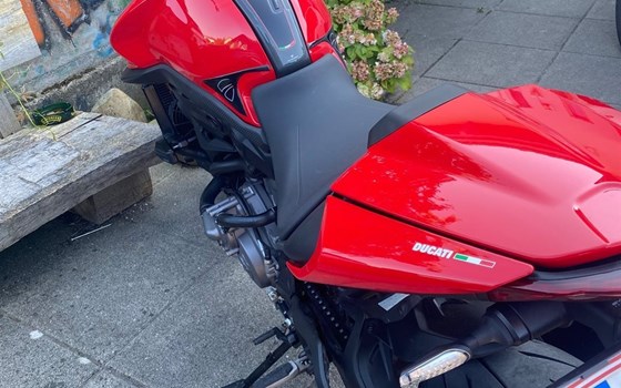 Gebrauchtmotorrad Ducati Monster + - Bild 5 Gebrauchtmotorrad Ducati Monster + - Bild 5