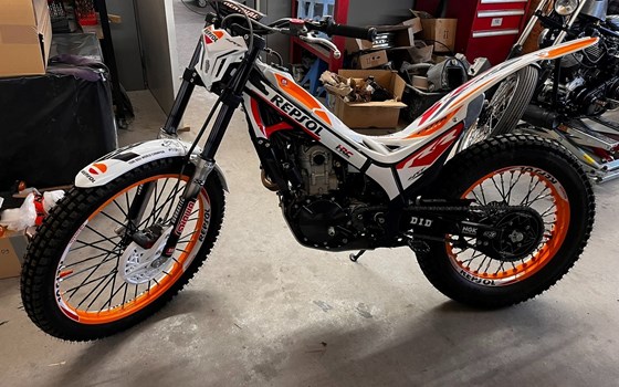 Gebrauchtmotorrad Montesa Cota 301RR Race Replica - Bild 1