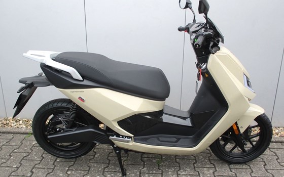 Neufahrzeug NIU FQi 500 - Bild 3