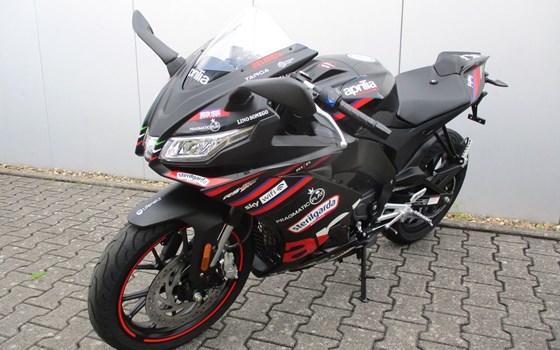 Neufahrzeug Aprilia RS 125 GP Replica - Bild 2