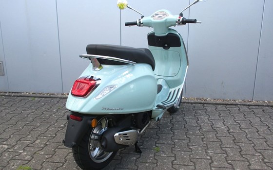 Neufahrzeug Vespa Primavera 125 RED - Bild 12