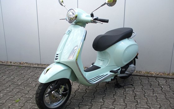 Neufahrzeug Vespa Primavera 125 RED - Bild 8