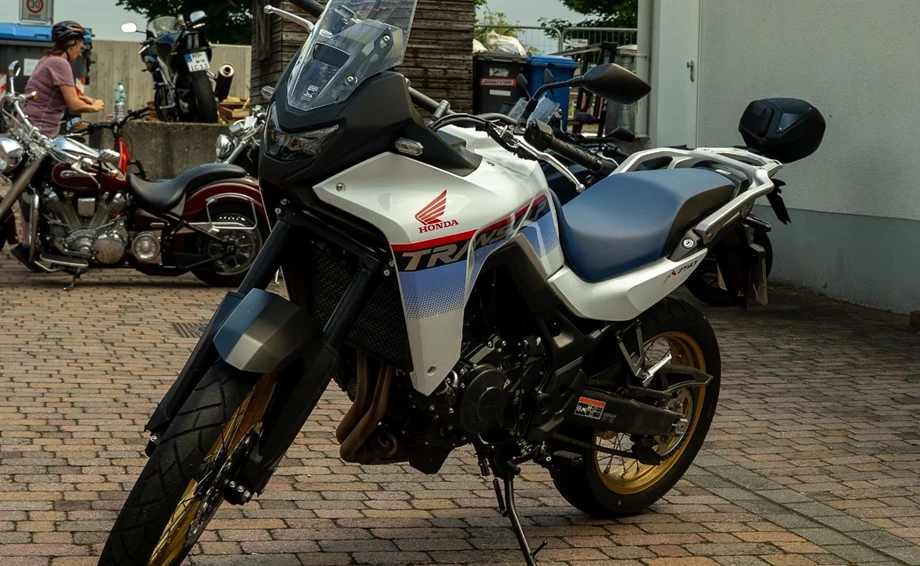 Offer Honda XL750 Transalp Bild 3: Offer Honda XL750 Transalp