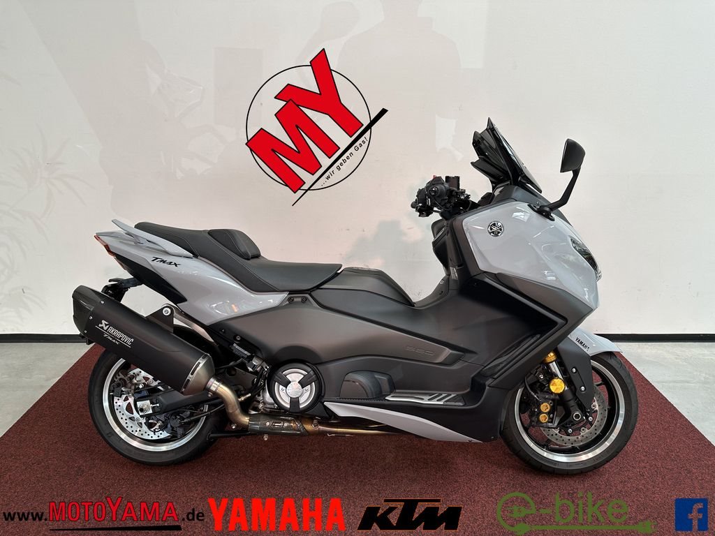 Yamaha TMAX 560 Tech Max