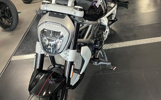 Gebrauchtmotorrad Ducati XDiavel S - Bild 2