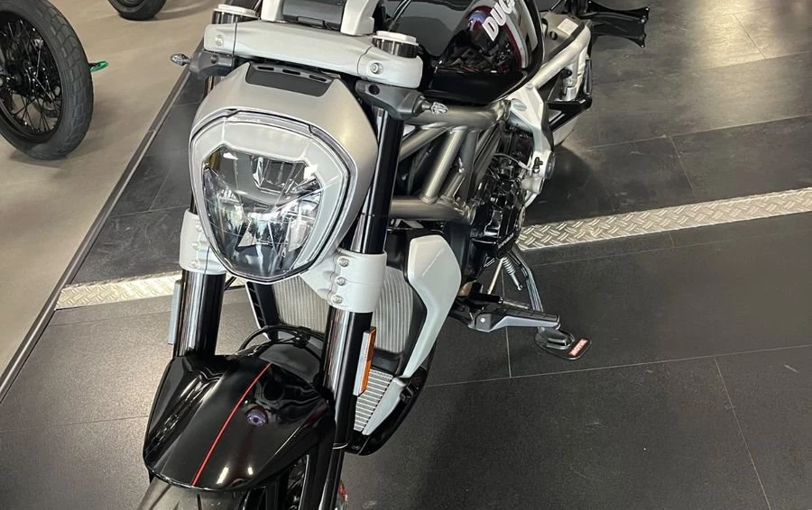 Angebot Ducati XDiavel S Bild 2: Angebot Ducati XDiavel S