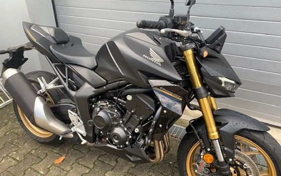 Gebrauchtmotorrad Honda CB 1100 - Bild 2