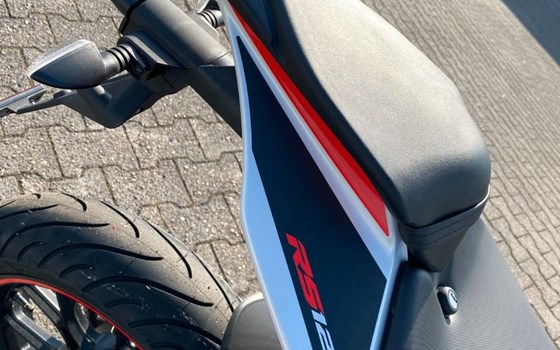Neufahrzeug Aprilia RS 125 - Bild 8