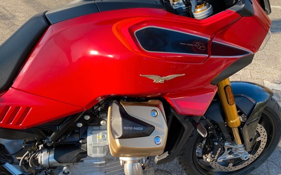 Neufahrzeug Moto Guzzi V100 Mandello - Bild 7