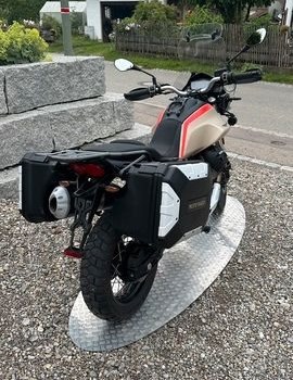 Gebrauchtmotorrad Moto Guzzi V85 TT Travel - Bild 10