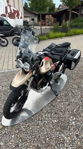 Angebot Moto Guzzi V85 TT Travel Bild 2: Angebot Moto Guzzi V85 TT Travel