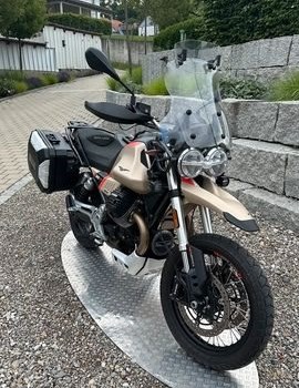 Gebrauchtmotorrad Moto Guzzi V85 TT Travel - Bild 6