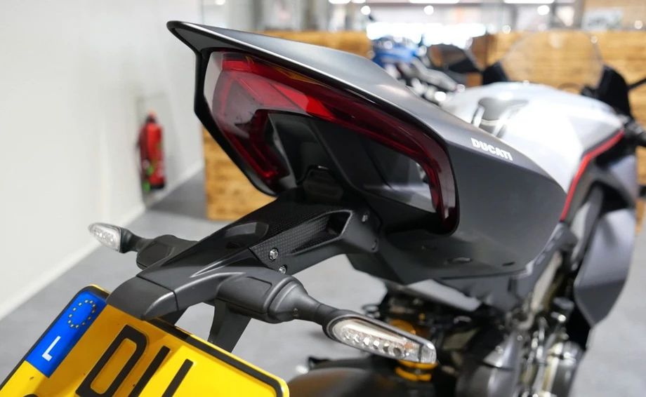 Angebot Ducati Panigale V4 SP Bild 7: Angebot Ducati Panigale V4 SP