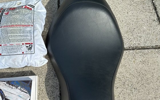 Gebrauchtmotorrad Harley-Davidson Sportster XL 1200 N Nightster - Bild 10 Gebrauchtmotorrad Harley-Davidson Sportster XL 1200 N Nightster - Bild 10