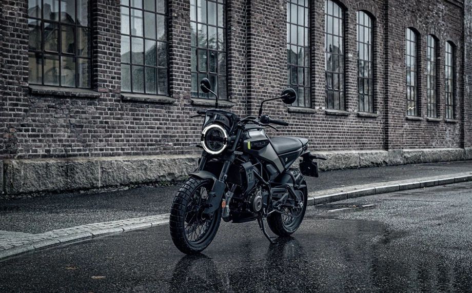 Angebot Husqvarna Svartpilen 125 Bild 7: Angebot Husqvarna Svartpilen 125