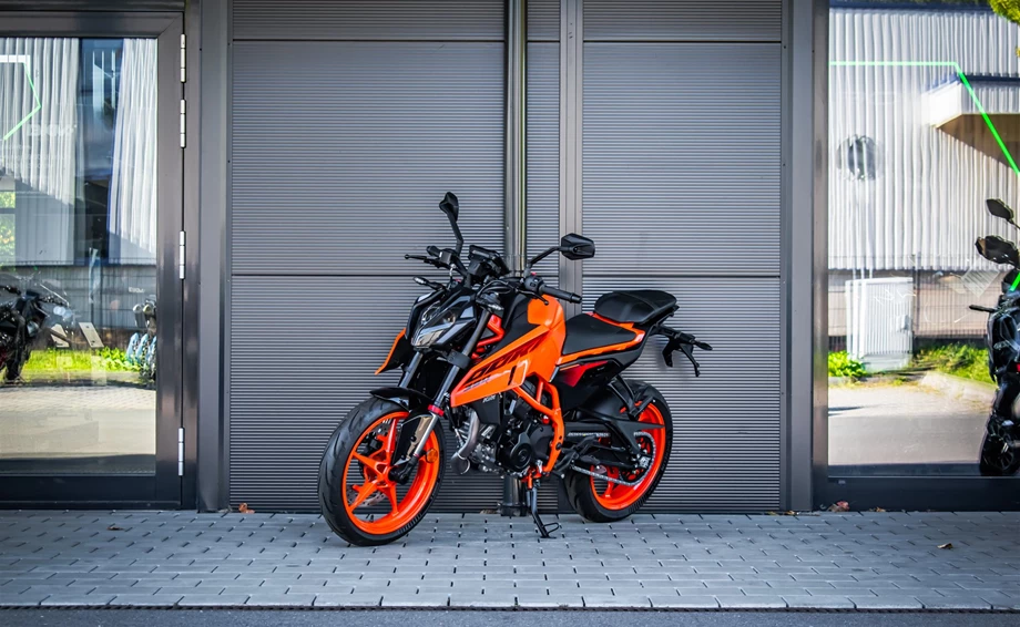 Angebot KTM 390 Duke Bild 5: Angebot KTM 390 Duke